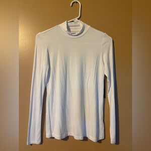 Tahari Long Sleeve Mock Turtleneck Rayon S Soft Sz Small White New With Tags